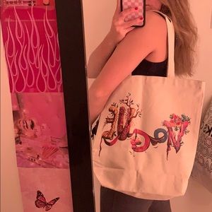 Large Vogue Tote